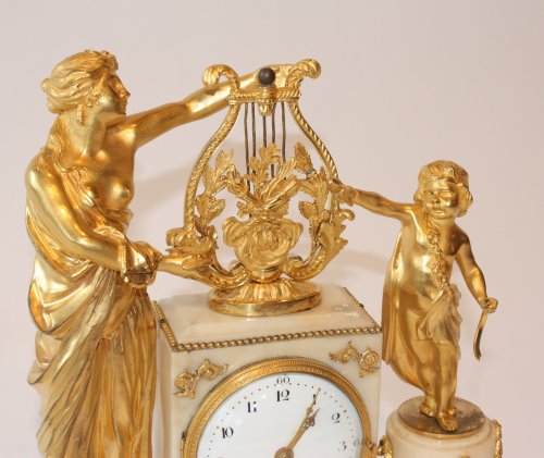 A Louis XVI mantle clock - Horology Style Louis XVI