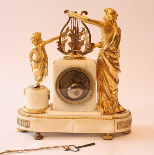 A Louis XVI mantle clock - 