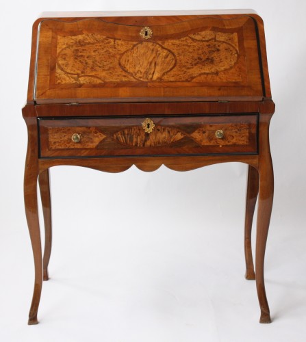 Mobilier Bureau et Secrétaire - Bureau dos d'ane marqueté Louis XV