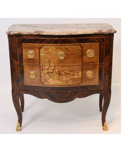 Petite commode sauteuse marquetée Louis XV - Mobilier Style 