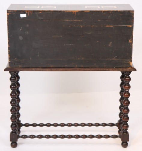 Petit cabinet du XVIIe siècle - Mobilier Style 