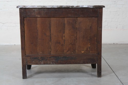 Mobilier Commode - Petite commode marquetée Régence