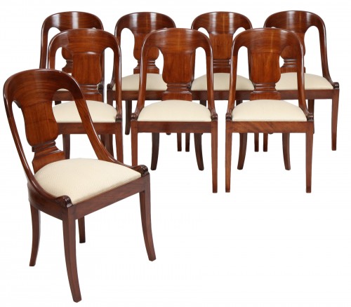 Suite of eight mahogany gondola chairs