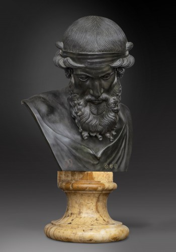 Dionysos - Sculpture Style 