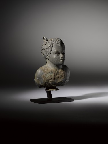 Archéologie  - Balsamarium en forme de buste de garçon africain