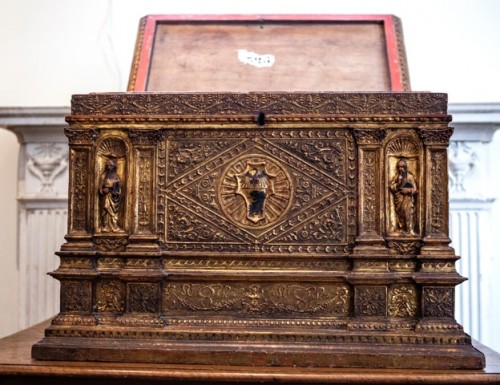 19th century - Gilt-wood chest