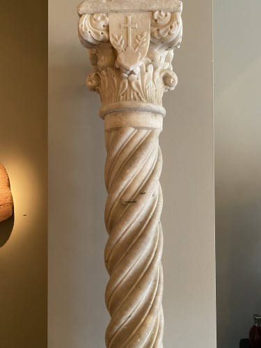  - Paire de colonnes gothiques en marbre - Olivetani