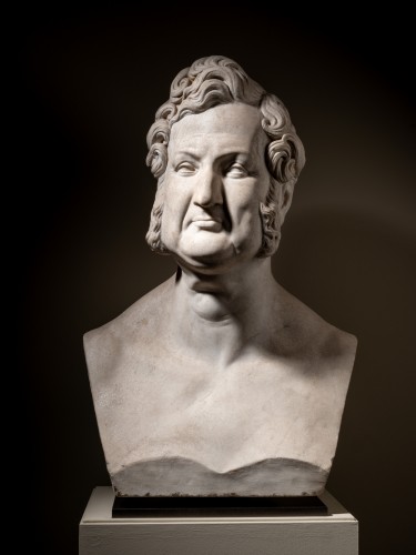 Monumental Bust of King Louis Philippe - Sculpture Style Louis-Philippe