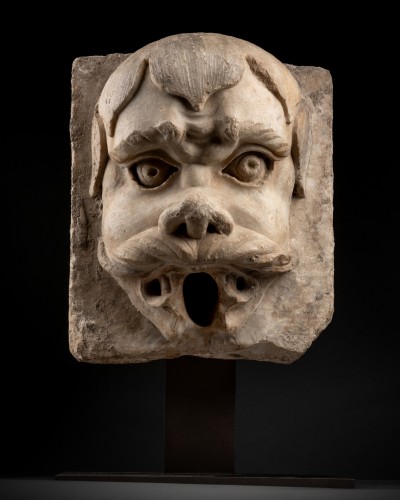 Fontain Head of a Devil-Grotesque - Sculpture Style 
