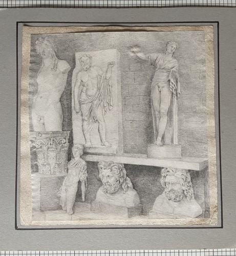 Tableaux et dessins Dessin, Aquarelle & Pastel - Décor avec sculpture classique - École française, vers 1800  d’après l’Antique