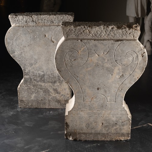 Antiquités - Paire de grands pieds de table et plateau en noyer