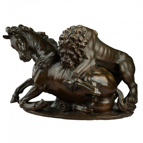 Lion attacking a horse 