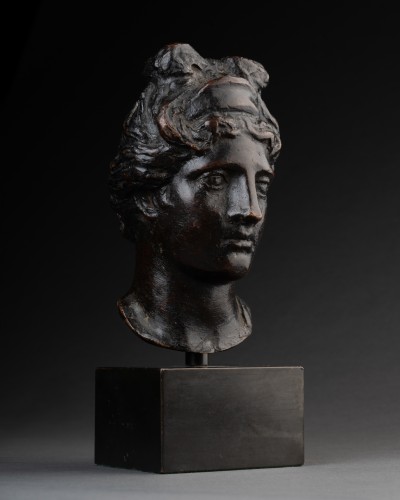 Antiquités - Bust of a young woman after the antique