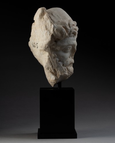 Sculpture  - Head of a Dacian