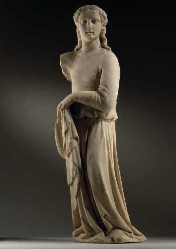 Sculpture  - Draped Female Figure / Angel - Italy 14th century