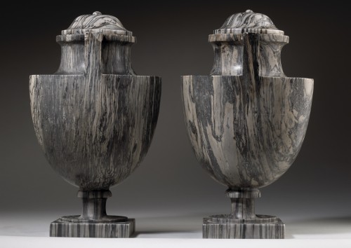 Pair of Bardiglio Vases - Decorative Objects Style 