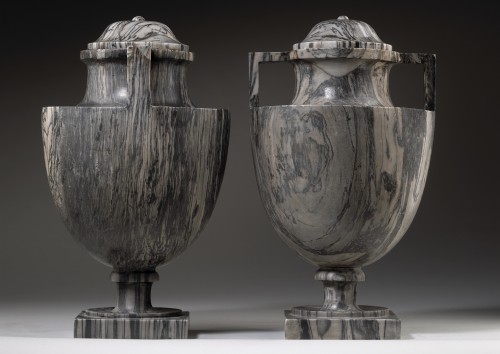 Decorative Objects  - Pair of Bardiglio Vases