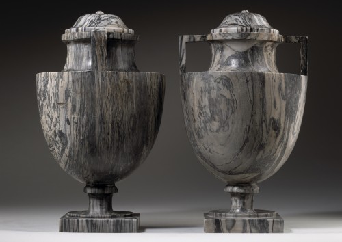 19th century - Pair of Bardiglio Vases