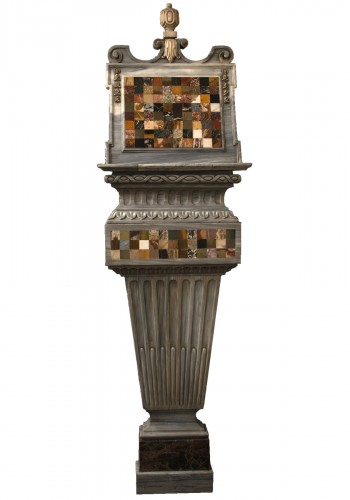 Monumental lectern in coloured marble