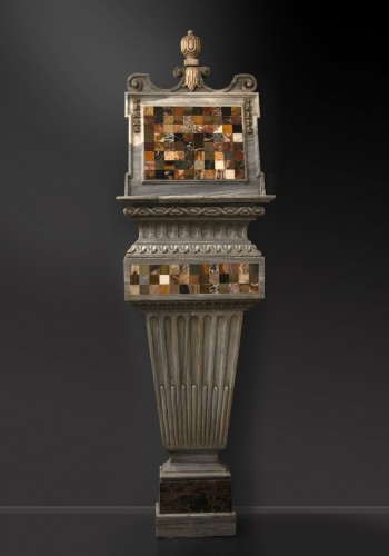 Monumental lectern in coloured marble - 