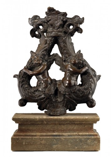 Door Knocker with two Putti