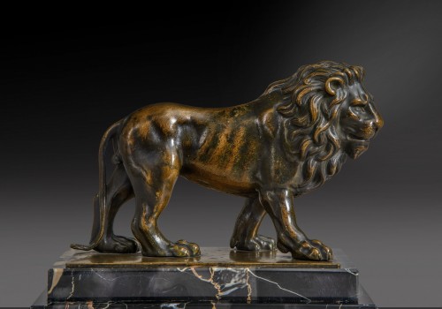 Pacing Lion - Sculpture Style 