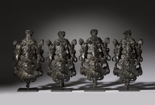 Suite de 4 appliques en bronzes par Roccatagliata - Sculpture Style 