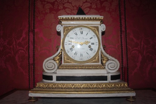 Carved, lacquered and gilded wood clock by C. de LeMoine, Paris 1778 - Horology Style Louis XVI