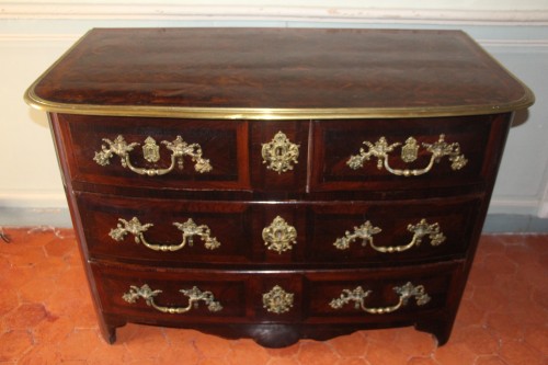 Mobilier Commode - Commode marquetée en palissandre, d'époque Louis XIV, fin XVIIe