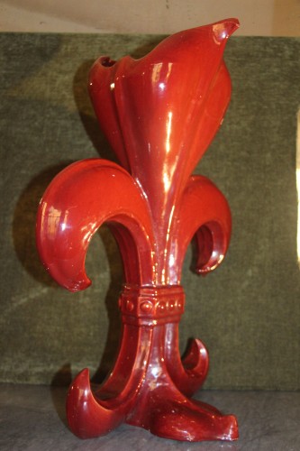 Art nouveau fleur de lys ceramic vase by Massier - 