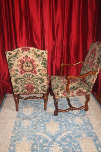 Louis XIV - Paire de fauteuils en noyer, époque Louis XIV, Provence XVIIe