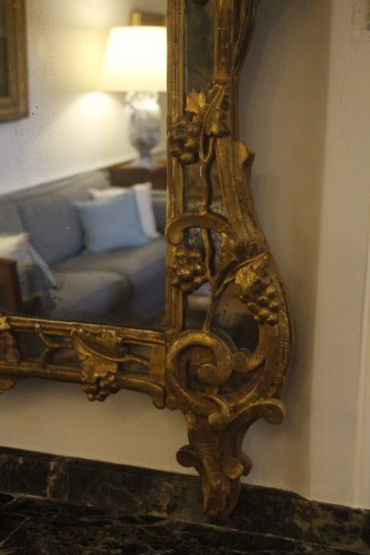 Antiquités - Important miroir provençal à parecloses, époque Louis XV
