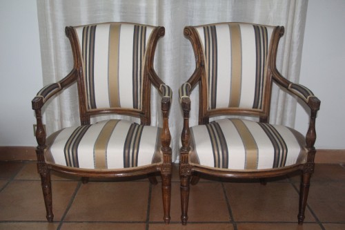 Sièges Fauteuil & Bergère - Paire de fauteuils Directoire en noyer