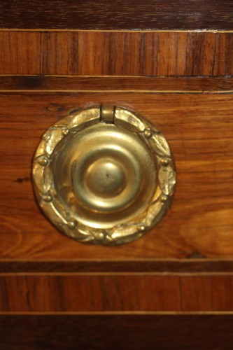 Antiquités - Transition marquetry chest of drawers, 18th century