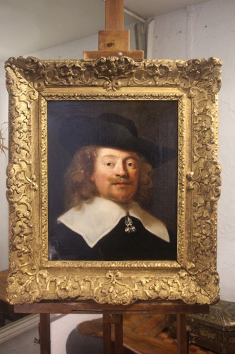 L'homme au chapeau, école Hollandaise du XVIIe siècle - Tableaux et dessins Style Louis XIII