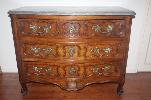 Commode provençale Louis XV en noyer blond - Mobilier Style Louis XV