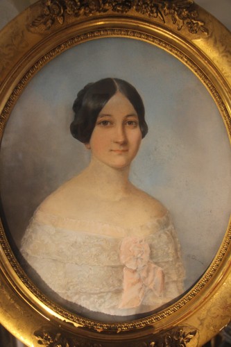 Pastel, portrait of a lady of quality, Restoration period, signed R. Denné - Paintings & Drawings Style Restauration - Charles X