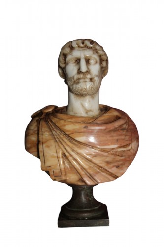 Petit buste d'empereur romain en marbre, Italie début XIXe siècle