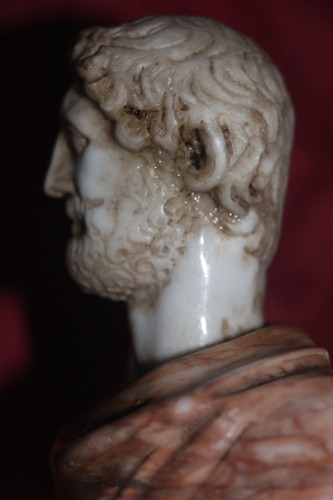 Antiquités - Petit buste d'empereur romain en marbre, Italie début XIXe siècle