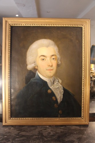 Portrait d'aristocrate, école française du XVIIIe siècle - Tableaux et dessins Style Louis XVI