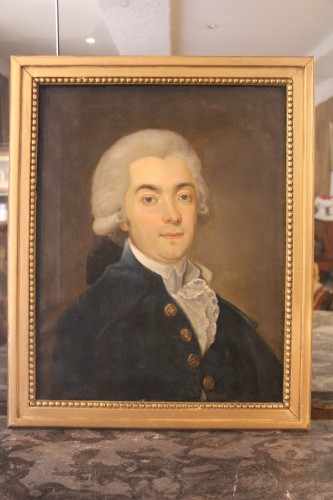 XVIIIe siècle - Portrait d'aristocrate, école française du XVIIIe siècle
