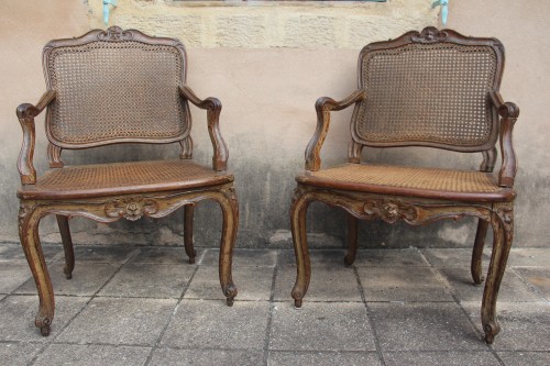 Sièges Fauteuil & Bergère - Paire de fauteuils cannés Louis XV, estampillés Etienne Meunier