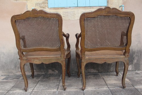 XVIIIe siècle - Paire de fauteuils cannés Louis XV, estampillés Etienne Meunier