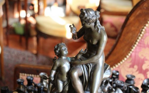 Groupe en bronze "Vénus et Cupidon" XVIIIe siècle - Didascalies
