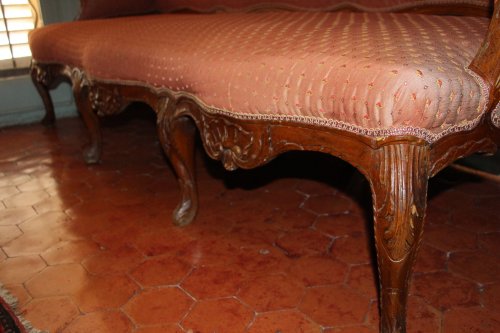 Early 18th century walnut sofa - French Regence