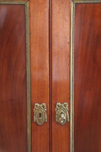 Meuble d'appui en acajou d'époque Louis XVI, XVIIIe siècle - Mobilier Style Louis XVI