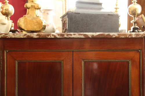 Meuble d'appui en acajou d'époque Louis XVI, XVIIIe siècle - Didascalies
