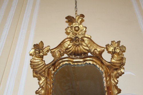 XVIIIe siècle - Miroir en bois doré, Venise, époque Régence début XVIIIe siècle