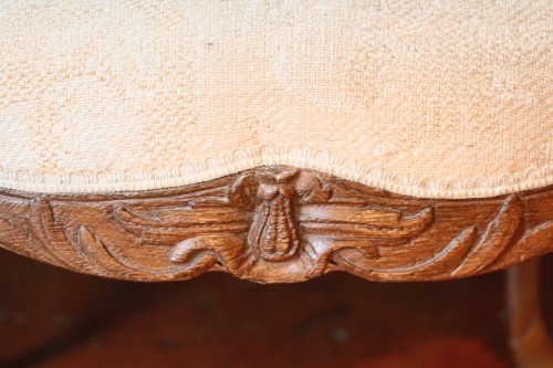 French Suite of four flat back fauteuils  &quot; la Reine&quot;, eighteenth century - 