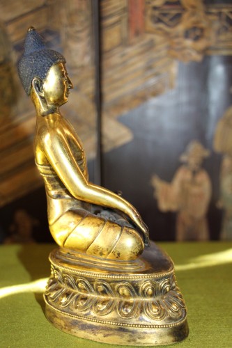  - Bouddha en bronze doré "les mudrà", Chine fin XVIIIe début XIXe